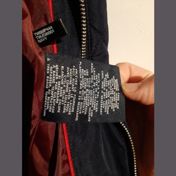 Coat - Picture 6 of 7